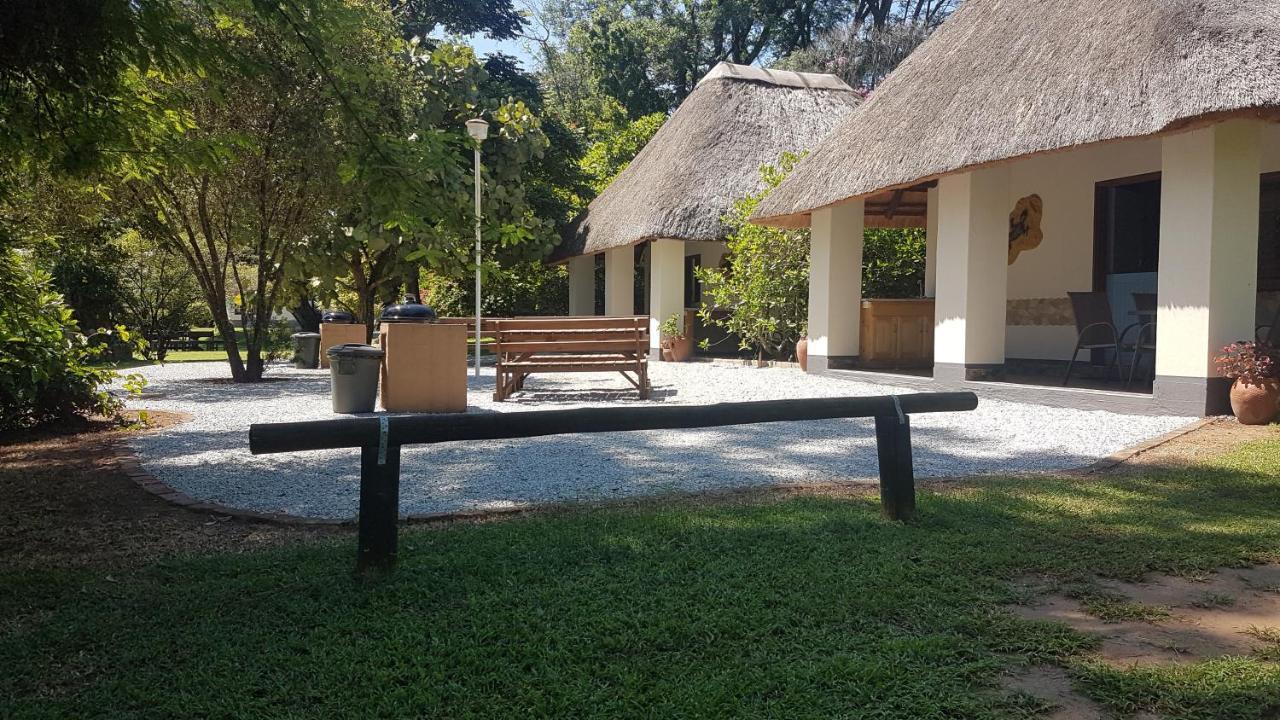 Thokozani Lodge White River Exterior foto