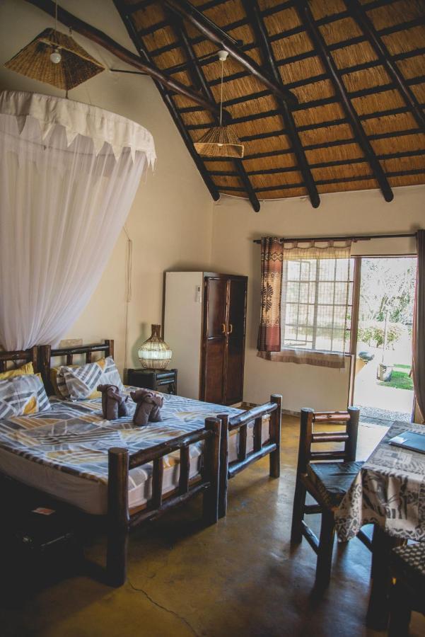 Thokozani Lodge White River Exterior foto